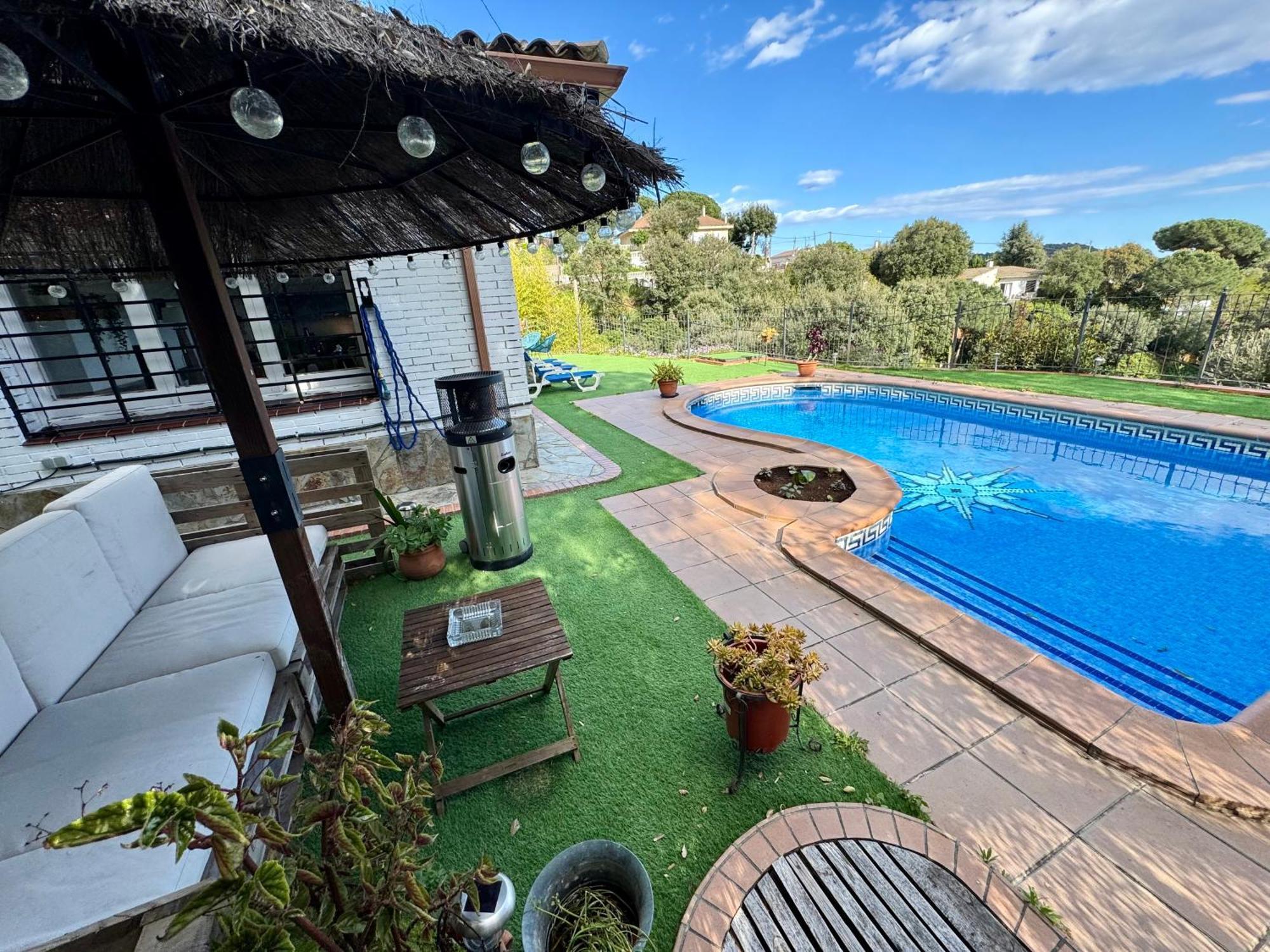 Casa Paraiso Piscina Tranquilidad Sant Cebrià de Vallalta Εξωτερικό φωτογραφία